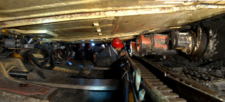 750 thin coal seam longwall mining ALPHA.jpg